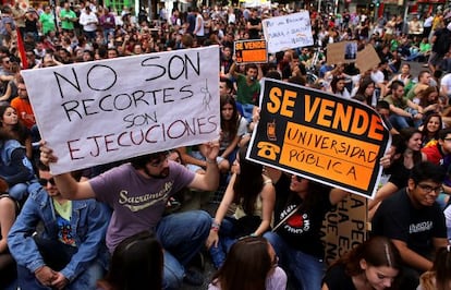 Manifestaciones en Valencia contra los recortes en Educaci&oacute;n en 2013.