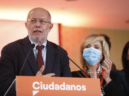 El candidato de Ciudadanos a la Presidencia de la Junta de Castilla y León, Francisco Igea, valora los resultados en Valladolid el domingo.