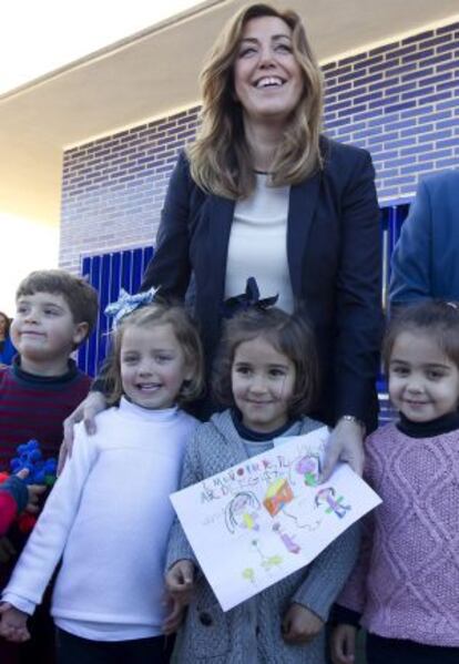 Susana Díaz, durante la inauguración de un colegio en La Algaba (Sevilla).