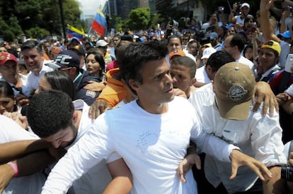 Leopoldo L&oacute;pez, momentos antes de entregarse en Caracas (Venezuela) el 18 de febrero de 2014.