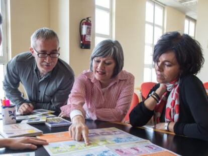 Participantes en la Escuela de Pacientes, en las instalaciones de Granada.