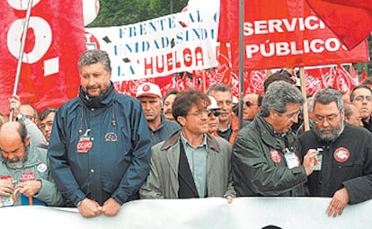 Manifestación del Primero de Mayo en Madrid, convocada por CC OO y UGT, en 2001.