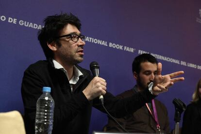 El escritor colombiano Antonio Garc&iacute;a, en el panel Latinoam&eacute;rica Viva. 