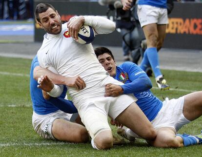 Fancia se estrenó con victoria ante Italia en el partido inaugural del Naciones