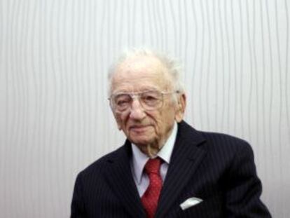 Benjamin Ferencz during a 2014 interview with EL PAÍS.