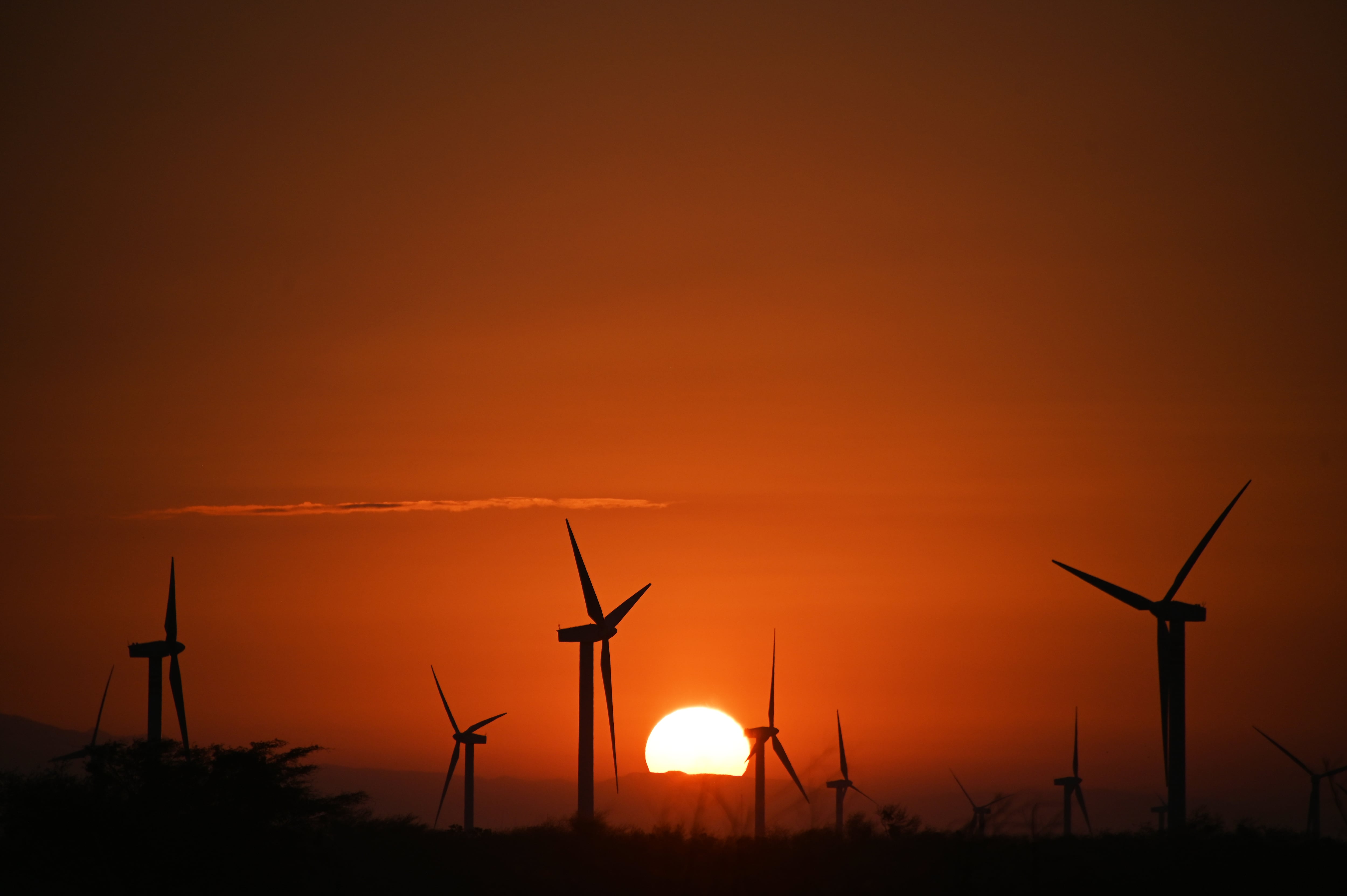 México rediseña las reglas de la inversión energética: sin licencia social, los proyectos no avanzan