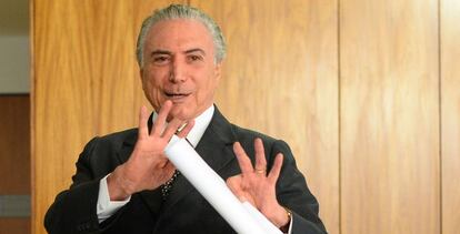 O presidente Temer após pronunciamento no Planalto.