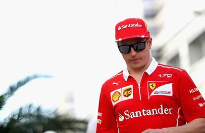 Raikkonen, en el paddock de circuito de Sochi.