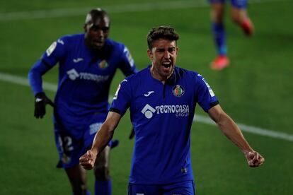 Jaime Mata celebra su gol, el segundo del Getafe, este sábado ante el Valencia en el Coliseo Alfonso Pérez.