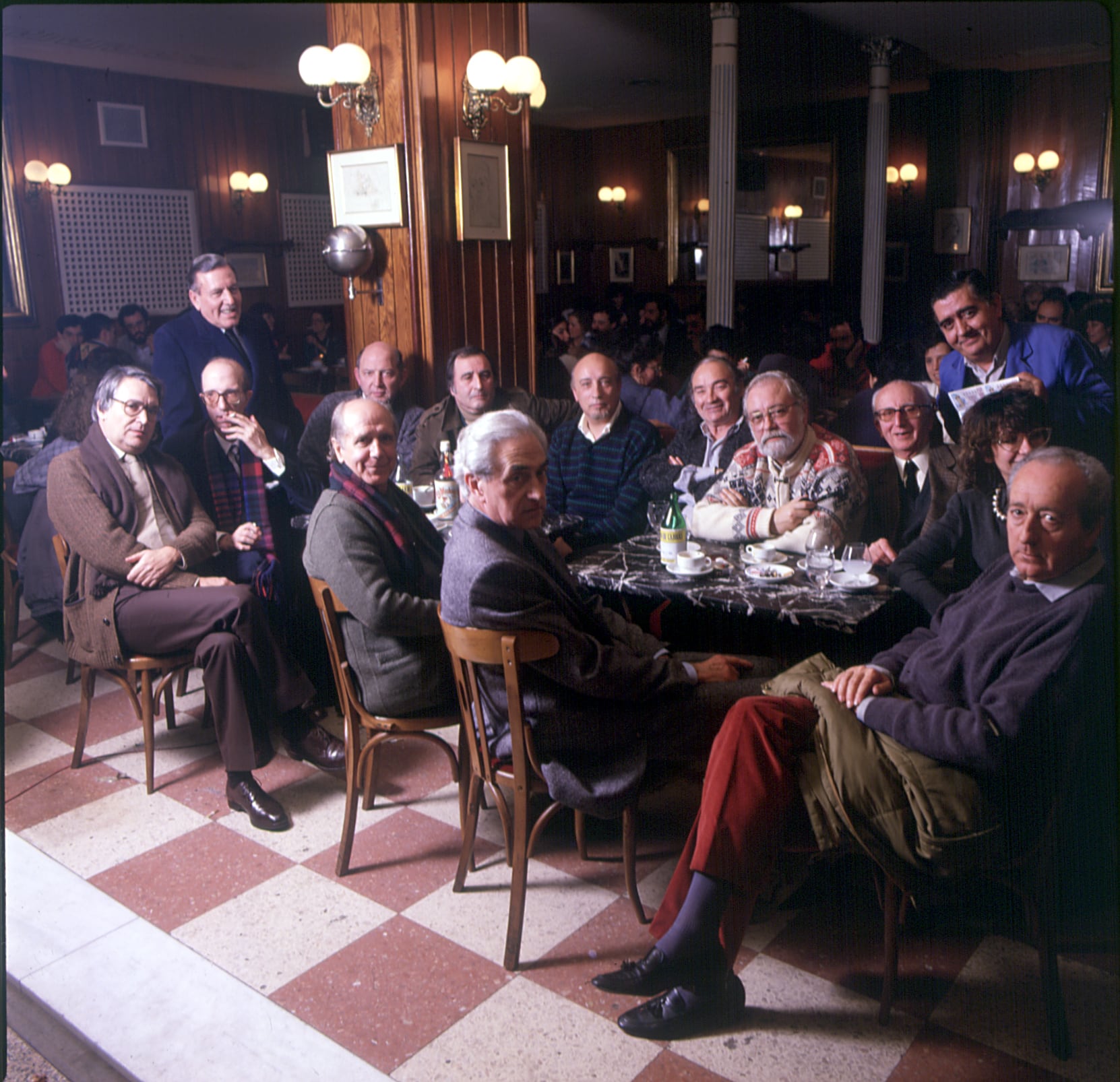 “Aquí pasan cosas que en otros sitios no pasan”: ¿qué tiene que tener un bar para convertirse en un epicentro cultural?