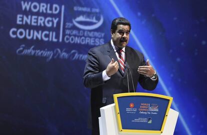 El presidente de Venezuela, Nicol&aacute;s Maduro, ofrece un discurso durante la 23 edici&oacute;n del Congreso Mundial de la Energ&iacute;a en Estambul.
