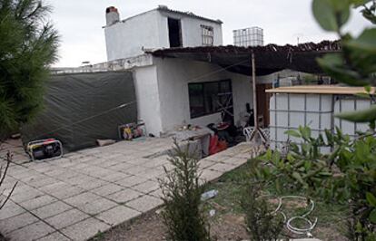 La casa del Camino de la Veredilla, en Chinchón (Madrid), donde se fabricaron las bombas del 11-M.