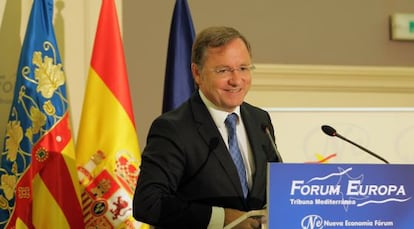 El consejero de Hacienda, Juan Carlos Moragues, durante su intervenci&oacute;n en el foro de debate. 