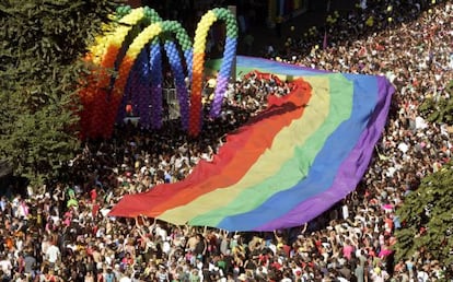 Multitudinaria marcha del Orgullo en Sao Paulo en 2007