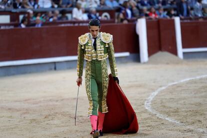 Talavante, en la faena del segundo lote de la ganadería de Adolfo Martín.