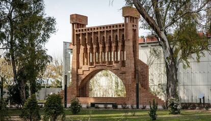 La cascada que va fer Gaudí per a la Casa Vicens, ara reproduïda al Museu dels Aigües de Cornellà.