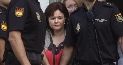 Ruth Ortiz, the mother of the two missing children, Ruth and Jos&eacute;, arriving at the C&oacute;rdoba courthouse to testify on Wednesday. 