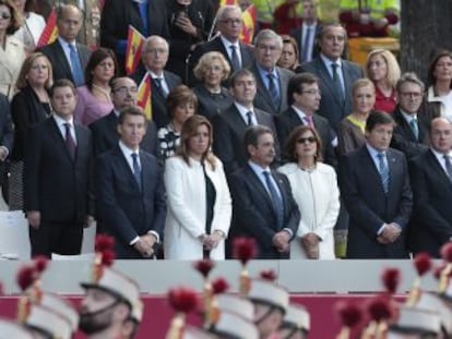 Presidentes auton&oacute;micos en Madrid en el desfile militar del 12 de octubre.