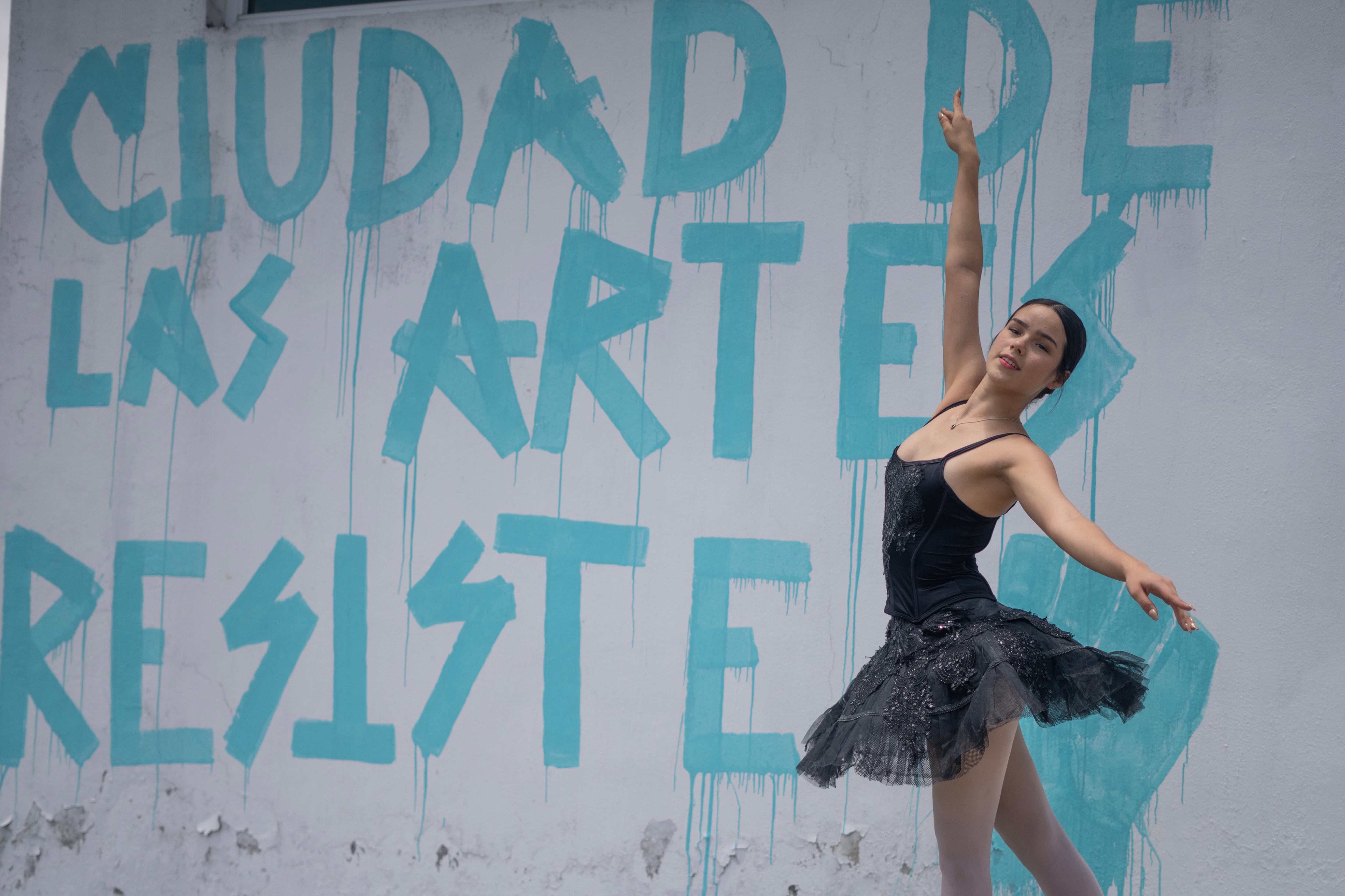 Fernanda Gómez bailarina en la Ciudad de las Artes, en Tepic, Nayarit, el 18 de junio 2025. 