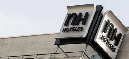 Logo de NH en uno de sus hoteles.