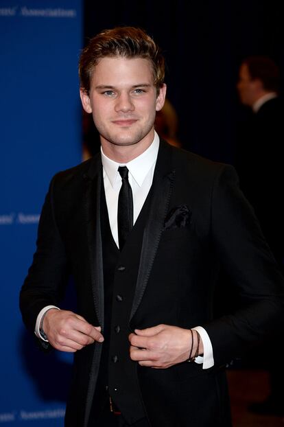 El escritor y actor de cine inglés Jeremy Irvine.