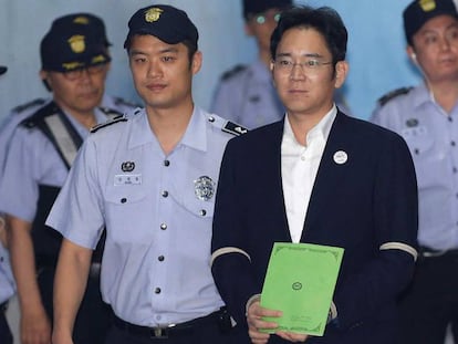 Lee Jae-yong, en su llegada al juzgado en Se&uacute;l.