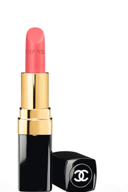Si te gusta el labial de Diane Kruger Chanel te ofrece su nueva barra de labios "Rouge Allure Velvet". Una opción mate pero que aporta luminosidad e hidratación a tus labios. Disponible en ocho tonalidades (c.p.v).