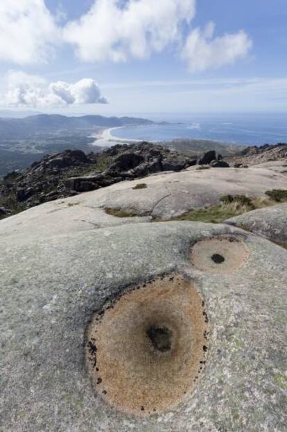 Vistas de la playa de Carnota desde la cima del monte Pindo (A Coruña).