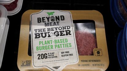 Una hamburguesa de Beyond Meat en una tienda, en una imagen de archivo.