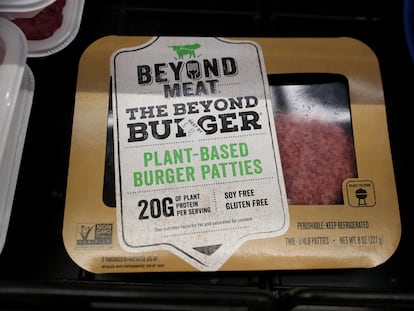 Una hamburguesa de Beyond Meat en una tienda, en una imagen de archivo.