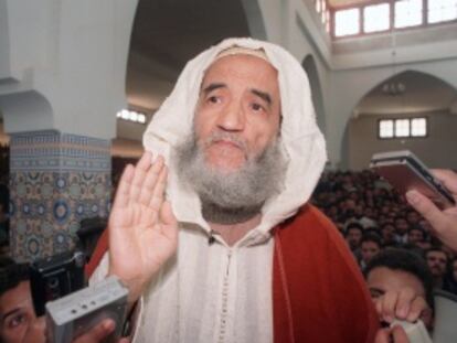 Abdeslam Yassin, en 1995, en una mezquita de Sal&eacute;.