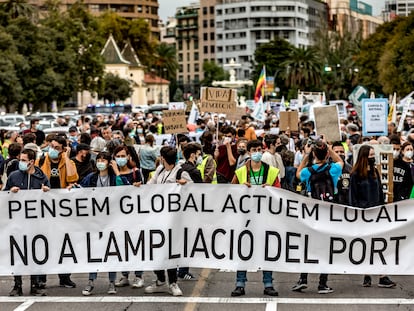 Manifestación contra la ampliación del Puerto de Valencia, en octubre de 2021.