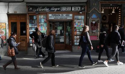 La librería Nicolás Moya, una de las más antiguas de Madrid, ha anunciado su cierre