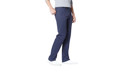 Estos pantalones chinos de hombre acumulan más de 3.000 valoraciones.