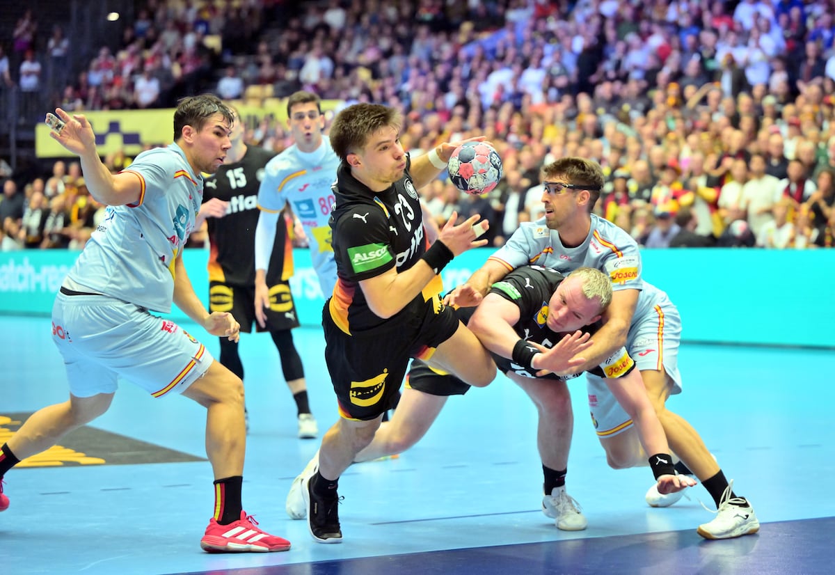 Más difícil todavía para España en el Europeo de balonmano tras caer contra Alemania (34-32)