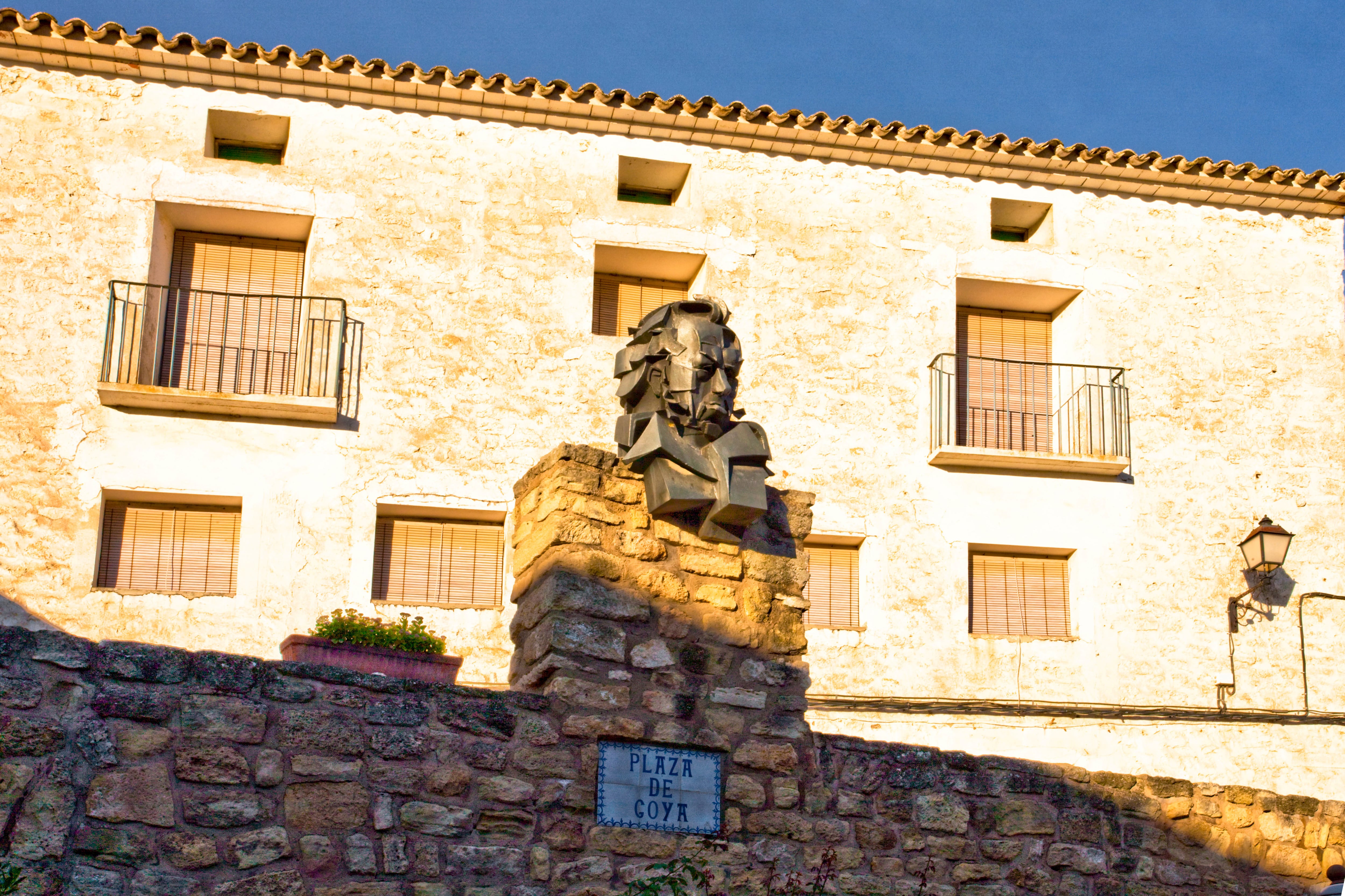 Through the places of Goya: from Fuendetodos to Madrid passing through Zaragoza