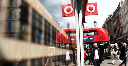 Publicidad de Vodafone en Londres (Reino Unido).