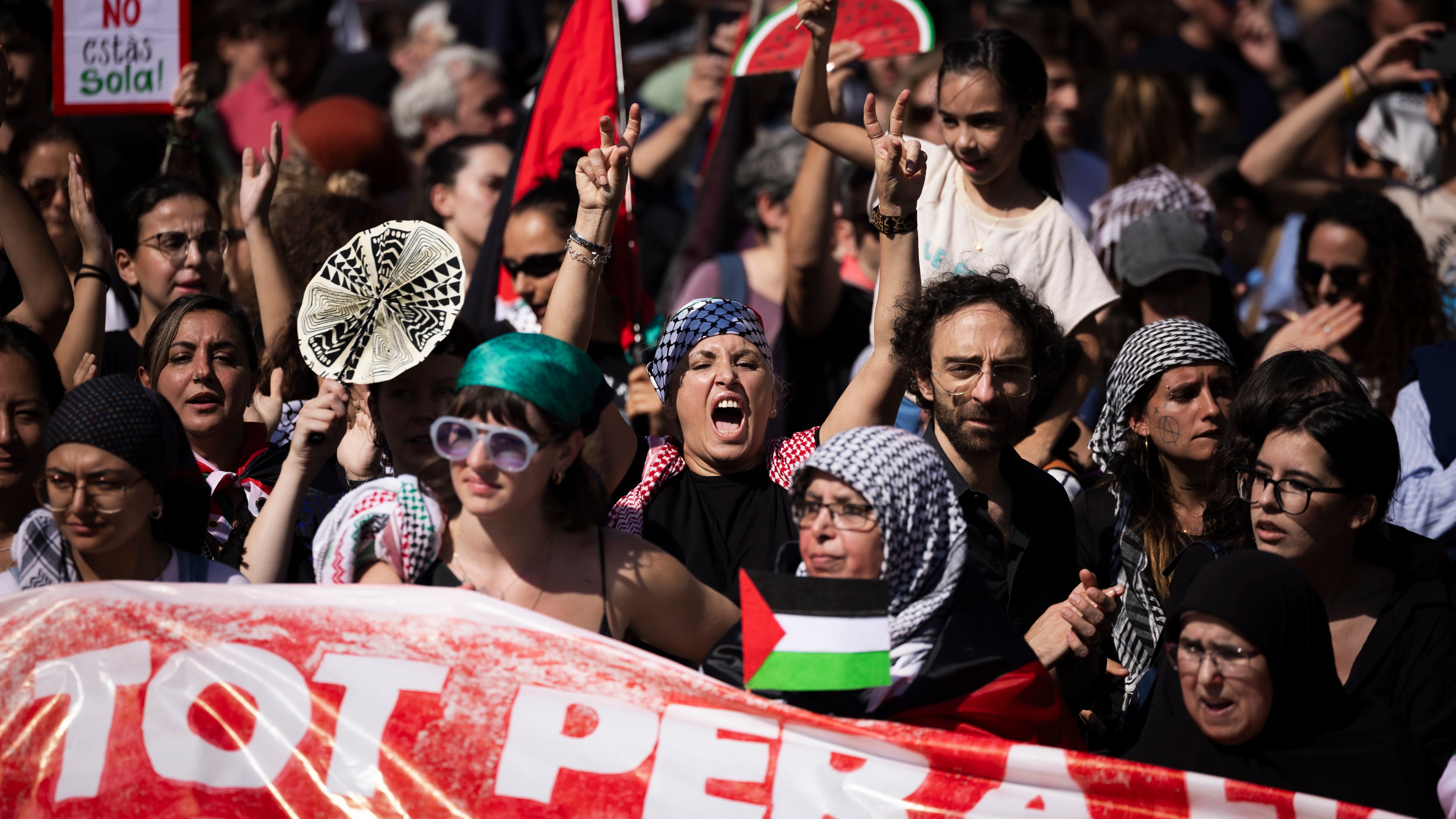 Las mayores protestas en España desde el inicio de la masacre en Gaza sacan a una multitud a las calles