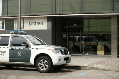Agentes de la UCO practican registros en la empresa Licuas en Madrid, en el marco de la operación Lezo.