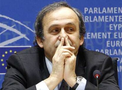 Platini en la sede del Parlamento Europeo (Bruselas), hoy.