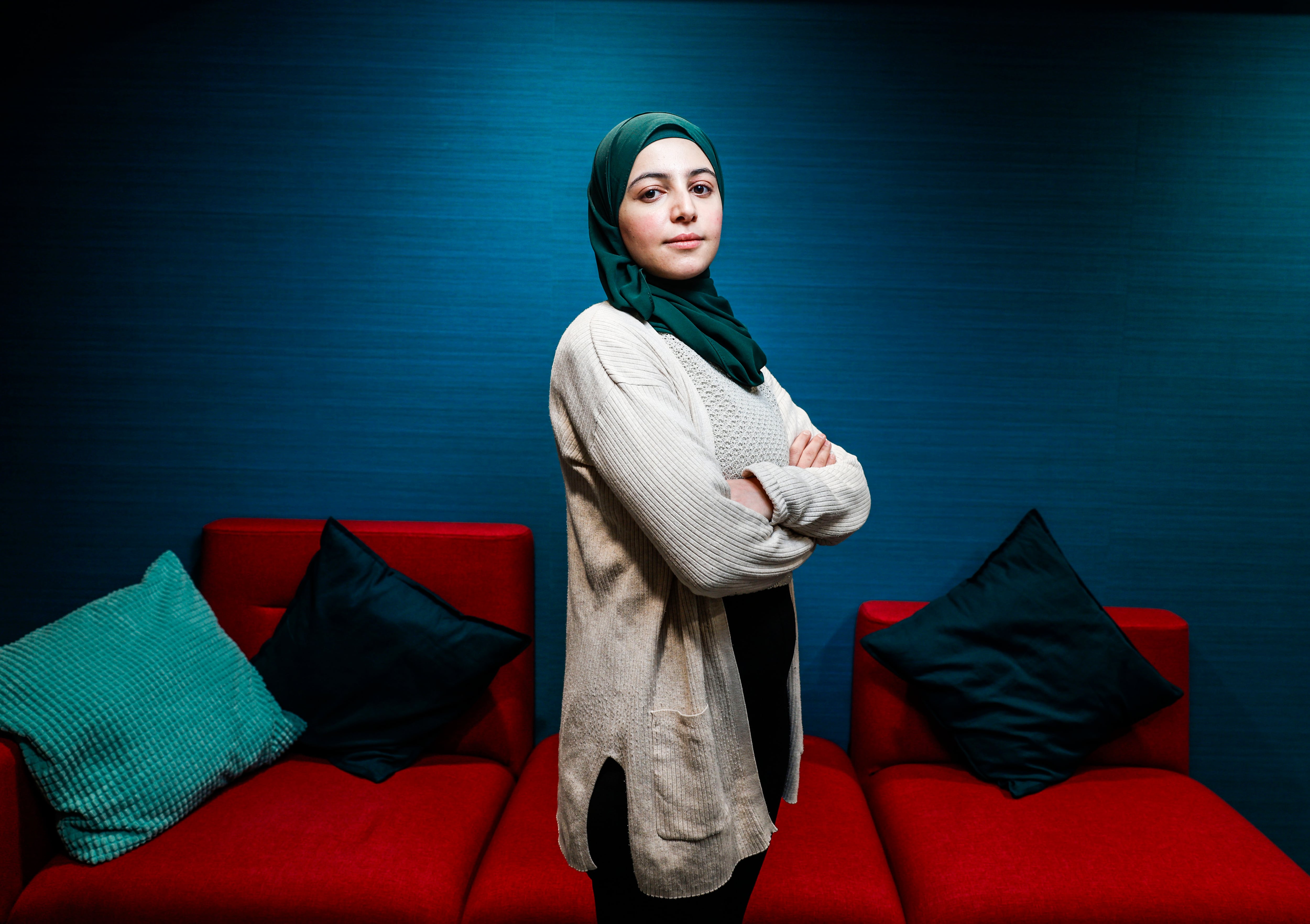 Muzoon Almellehan, activista siria: “No podemos aceptar el sufrimiento de los niños como algo normal”