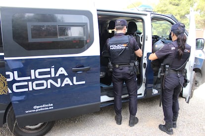 Agentes Policía Nacional