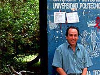 Miguel Ángel Altieri, ayer, en Valencia.