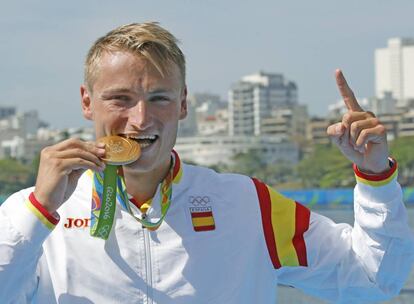 El español Marcus Cooper Walz tras ganar la medalla de oro en la final de K1 1.000 metros.