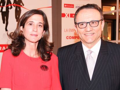 In&eacute;s Juste, presidenta de Adefam, y Javier Moll, presidente del Instituto de la Empresa Familiar.  