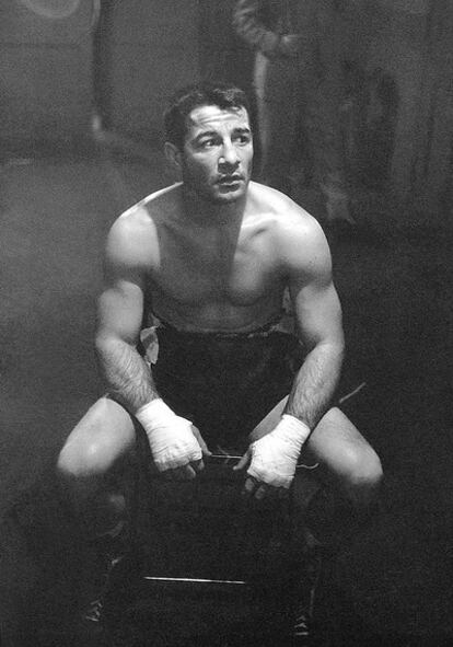 El cineasta Stanley Kubrick ('2001: una odisea del espacio') trabajó como fotoreportero para la revista neoyorquina 'Look' antes de dar el salto a la gran pantalla. Aquí retrata al boxeador Rocky Graziano.