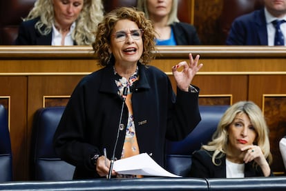 La vicepresidenta primera del Ejecutivo y ministra de Hacienda, María Jesús Montero, este miércoles en el Congreso.