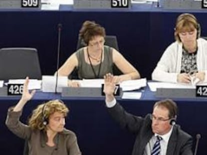 Bruselas regula por primera vez los bonos de los banqueros europeos