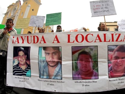 Family members of the five missing youths hold a protest in Veracruz.