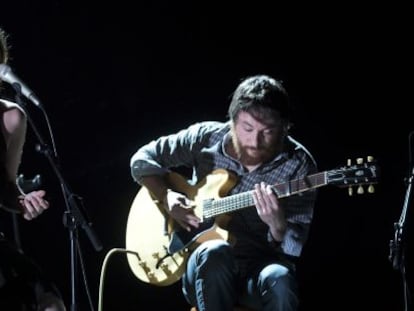 La cantante Silvia P&eacute;rez Cruz y Ra&uacute;l Fern&aacute;ndez en festival Primavera Sound en el F&oacute;rum de Barcelona.